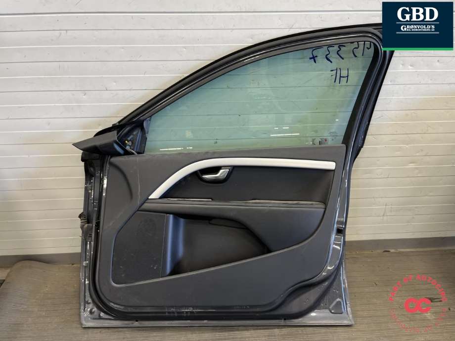 Dør høyre foran til Volvo V70 2007-2013 (Type III, Fase 1)  (31335589|)