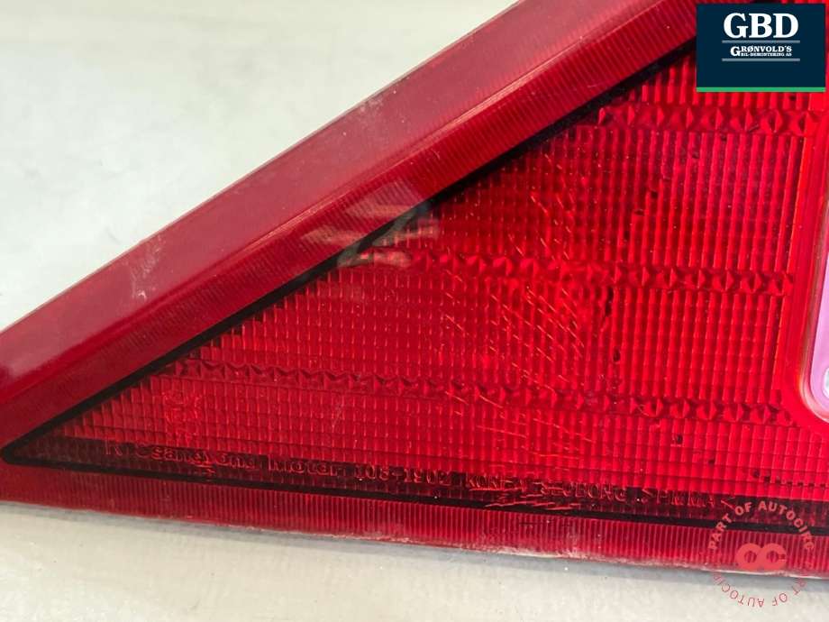 Baklykt høyre indre til SsangYong Rodius 2005-2013 (Type I)  (8360221201|)