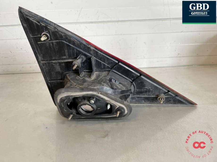 Baklykt høyre indre til SsangYong Rodius 2005-2013 (Type I)  (8360221201|)