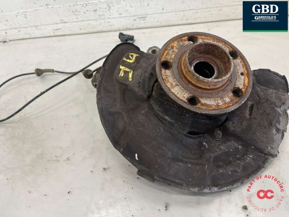 Hjulspindel høyre foran til Volvo V70 2000-2004 (Type II, Fase 1)  (30760715|)