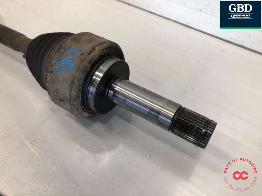 Drivaksel venstre bak, diesel/automat til Mercedes ML 2005-2011 (W164) (W164) (A 164 350 19 10|A 164 350 17 10|)