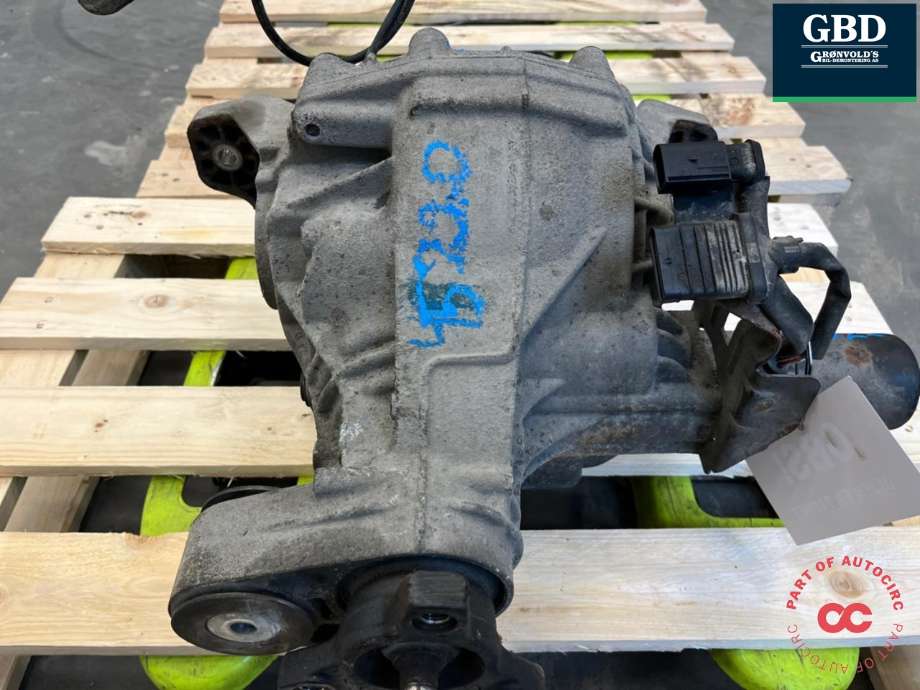 Kardang klokke bak til Mercedes ML 2005-2011 (W164) (W164) (A 164 350 08 14|)