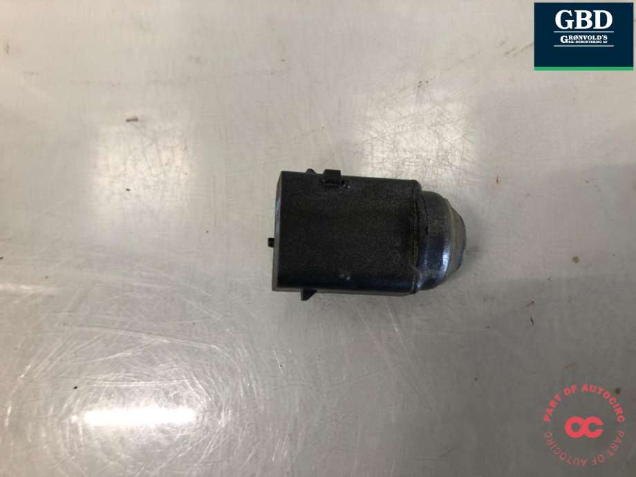 Parkeringssensor foran til Mercedes ML 2005-2011 (W164) (W164) (A 004 542 87 18|A 001 542 74 18|)