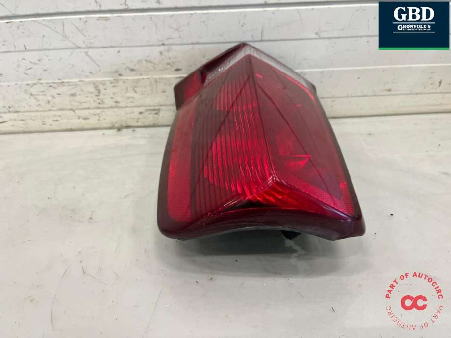 Baklykt høyre til Cadillac Escalade 2002-2006 (GMT 800) (GMT 800) (15079079|)