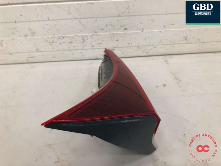 Baklykt venstre indre til Toyota Auris 2015-2019 (Type II, Fase 2)  (8159102850|)