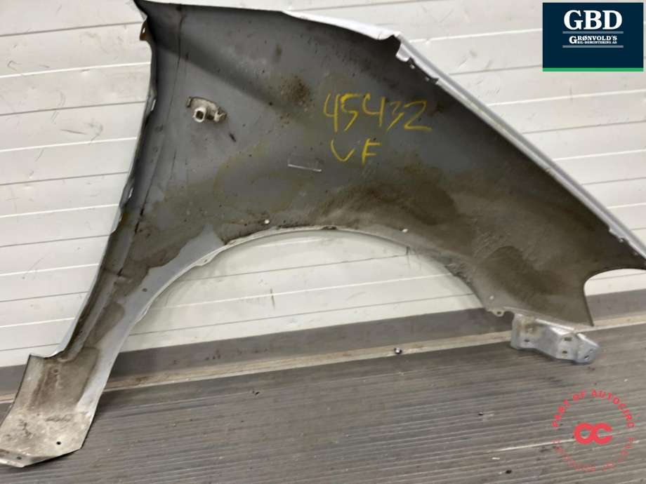 Skjerm venstre foran til Suzuki SX4 2009-2013 (Type I, Fase 2) (5770080840|5771180J20|)