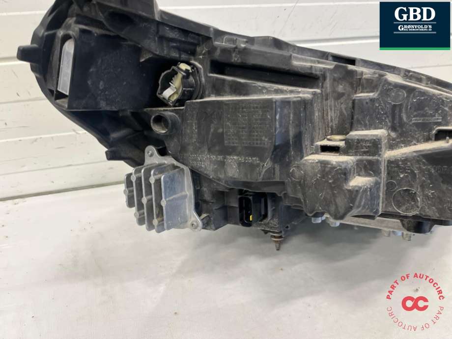 Frontlykt venstre full-LED til Opel Corsa-e 2019-->>  (1653233280|9829463580| 39162658|35426827)