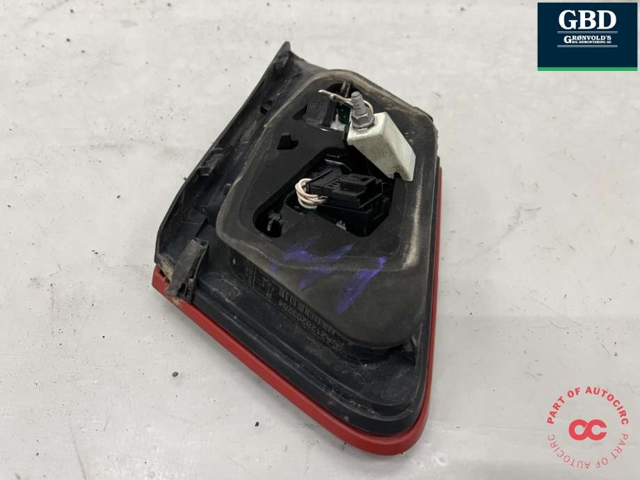 Baklykt høyre indre til Mercedes E-Klasse 2009-2013 (Fase 1) (W212) (W212) (A 212 906 02 58|A 212 820 08 64|)