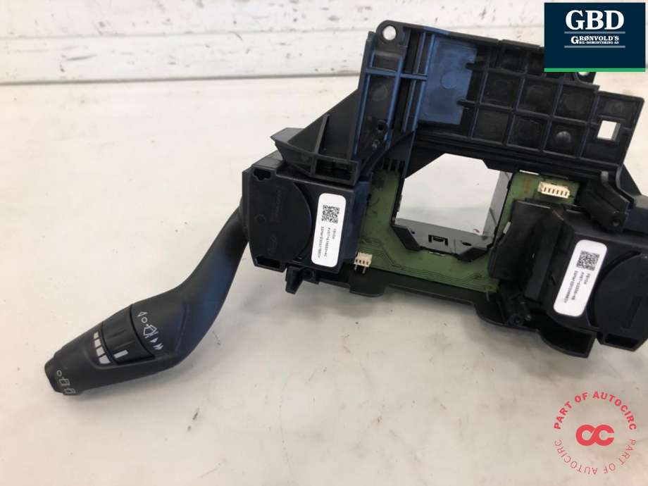 Bryter combi til Ford Focus 2011-2014 (Type III, Fase 1)  (1883869| AV6T-13335-AE|1900224| F1ET-17A553-BA|)