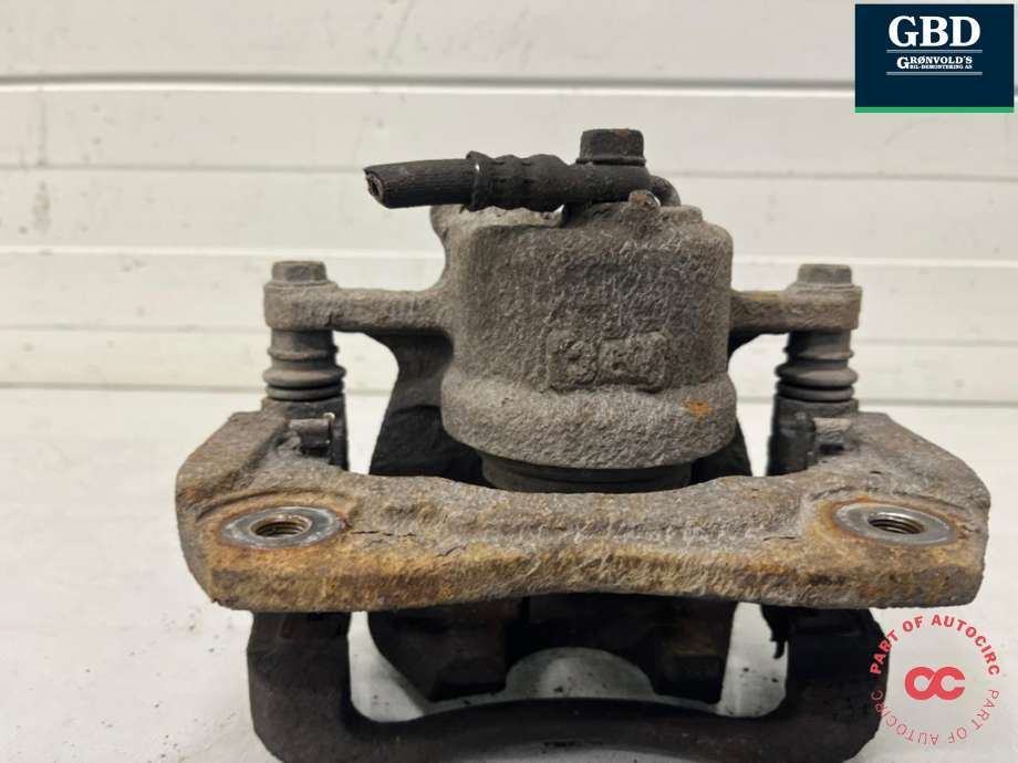 Bremsecaliper venstre foran til Toyota RAV4 2013-2015 (Type IV, Fase 1)  (4775042091|477504209184|)