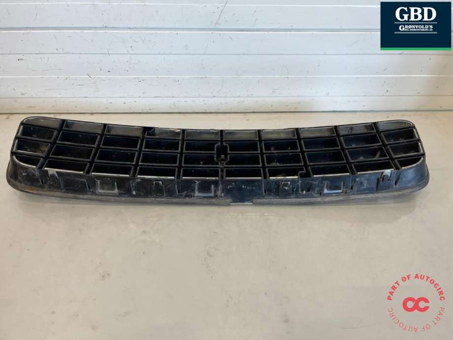 Grill til Volvo XC90 2002-2006 (Type I, Fase 1)  (8620641|)