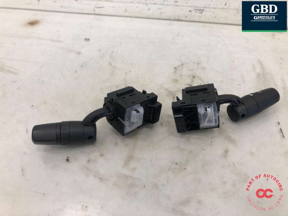 Bryter combi til Mazda 6 2013-2015 (Type III, Fase 1)  (GMY5675S0|)