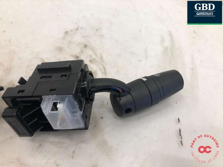 Bryter combi til Mazda 6 2013-2015 (Type III, Fase 1)  (GMY5675S0|)