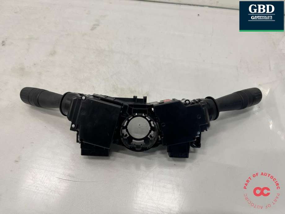 Bryter combi til Toyota Auris 2015-2019 (Type II, Fase 2)  (8414002720|8465202670|)