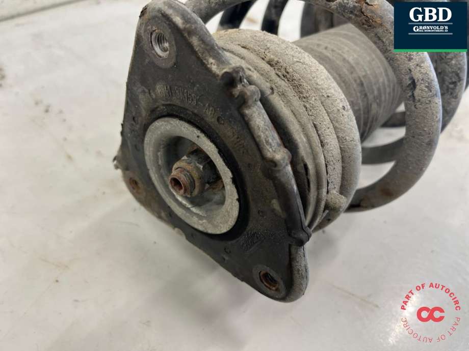 Fjærbein venstre foran til Ford Kuga 2008-2012 (Type I)  (1683582|8V41-18K001-FA|)