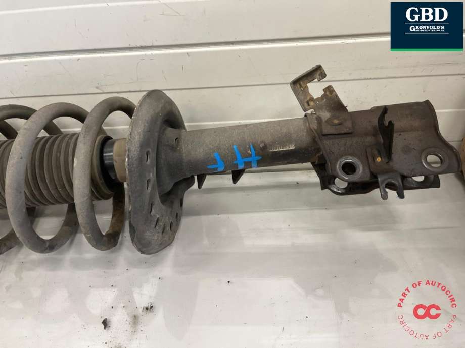 Fjærbein høyre foran til Nissan Qashqai 2010-2014 (Type I, Fase 2)  (E4302BR04A|)