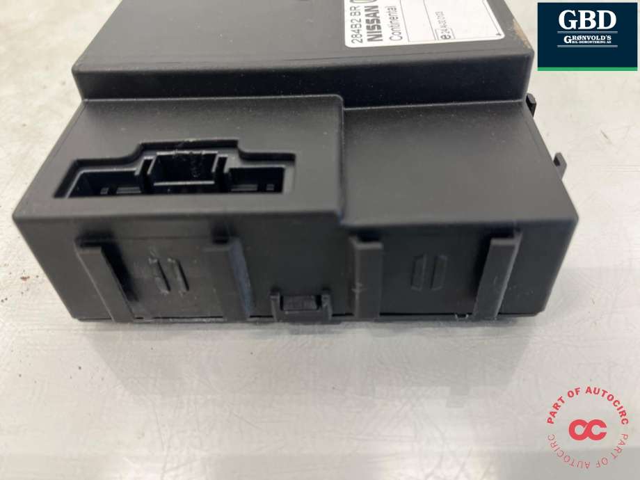 Styreenhet comfort (BCM) til Nissan Qashqai 2010-2014 (Type I, Fase 2)  (284B2BR02C|284B2BR02C01|284B2BR)