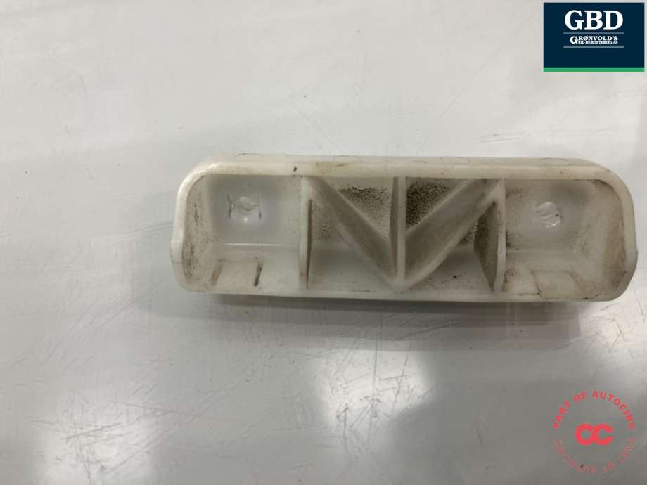 Støtfanger bak feste til Nissan Qashqai 2010-2014 (Type I, Fase 2) (85227JD01A|)