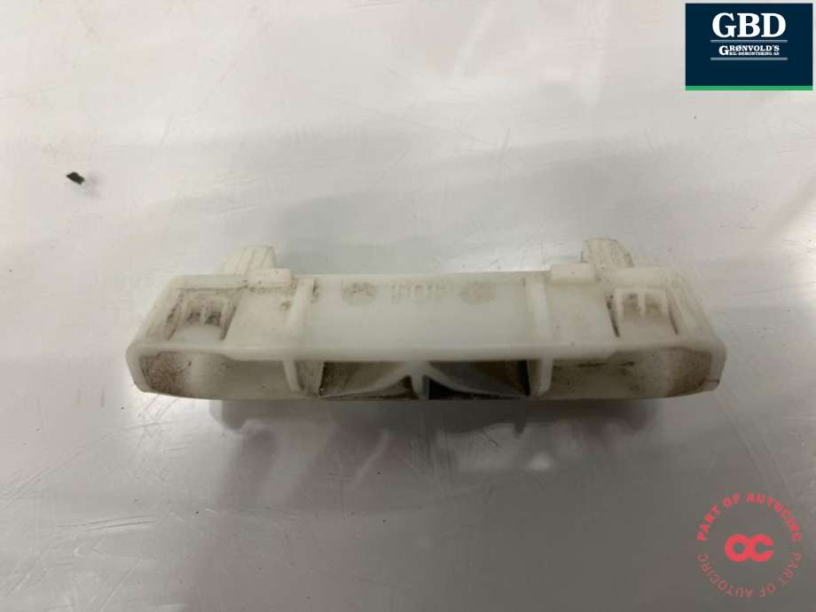 Støtfanger bak feste til Nissan Qashqai 2010-2014 (Type I, Fase 2)  (85226JD01A|)
