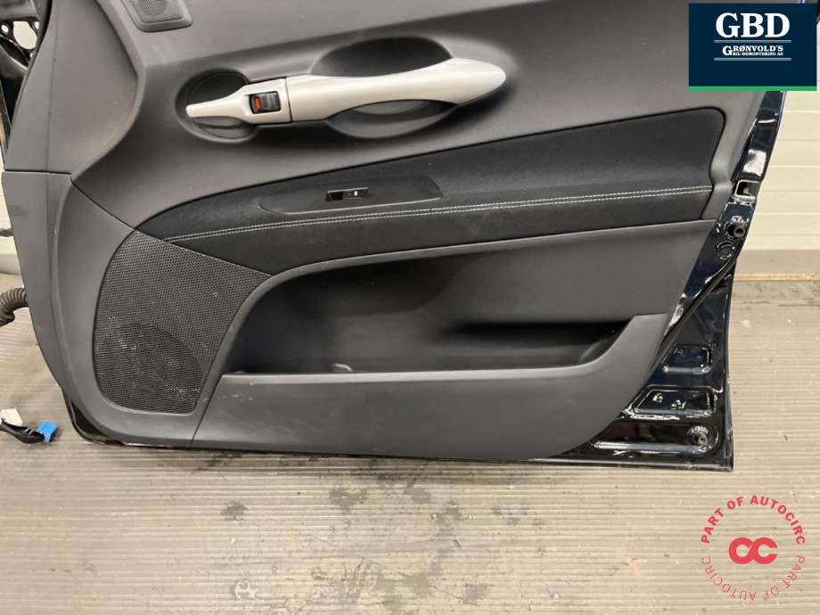 Dør høyre foran til Toyota Auris 2010-2012 (Type I, Fase 2)  (6700102260|)