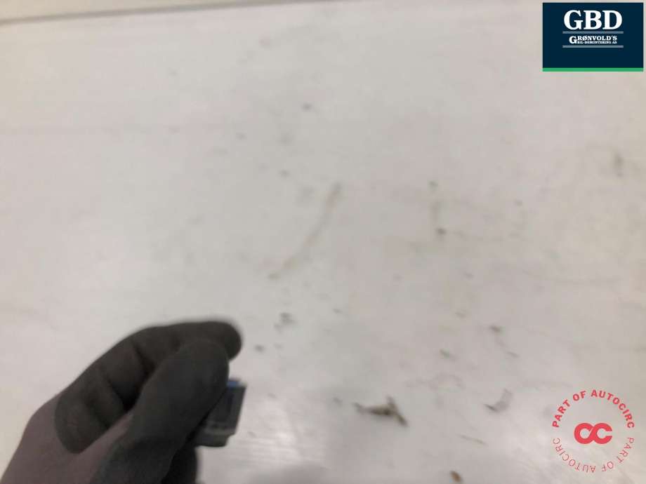 Parkeringssensor foran til Volvo V40 2012-2019  (31327711|)