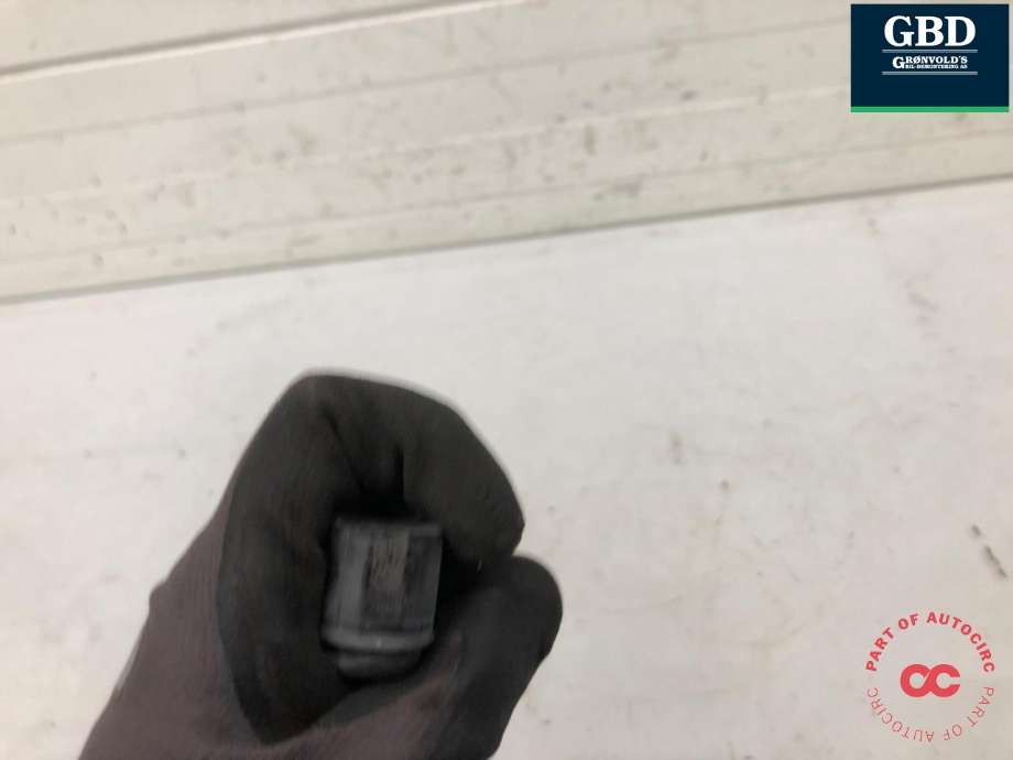 Parkeringssensor foran til Volvo V40 2012-2019  (31445164|)