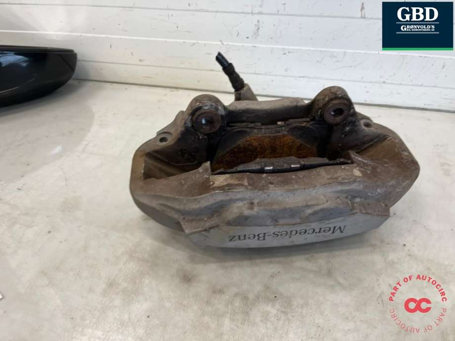 Bremsecaliper høyre foran til Mercedes EQC 2019-->>  (A 000 421 01 00|)