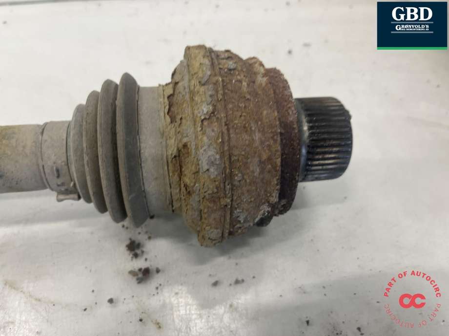 Drivaksel høyre bak, diesel/automat til Audi A6 2011-2014 (Type IV, Fase 1) (C7) (C7) (8R0 501 203 C|8R0 501 203 CX|)