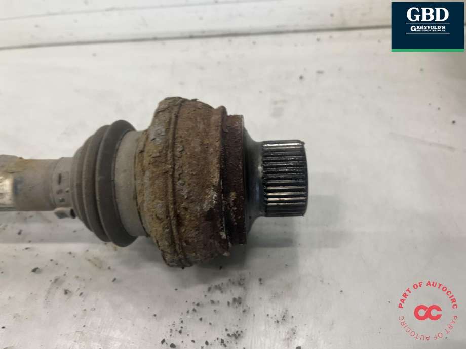Drivaksel høyre bak, diesel/automat til Audi A6 2011-2014 (Type IV, Fase 1) (C7) (C7) (8R0 501 203 C|8R0 501 203 CX|)