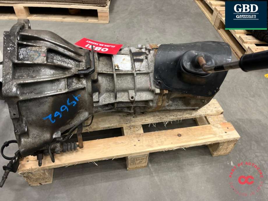 Girkasse manuell til Toyota Hiace 2007-2012 (Fase 3)  (3303026A60|3303026A62|)