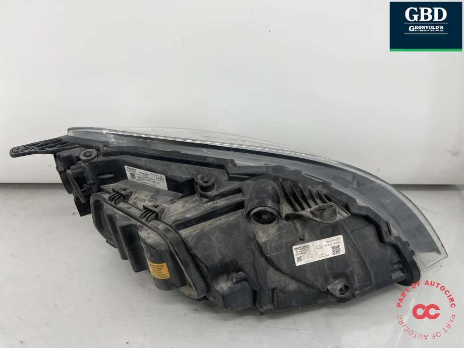 Frontlykt venstre xenon til Volvo V40 2012-2019 (31420121|31420007|)