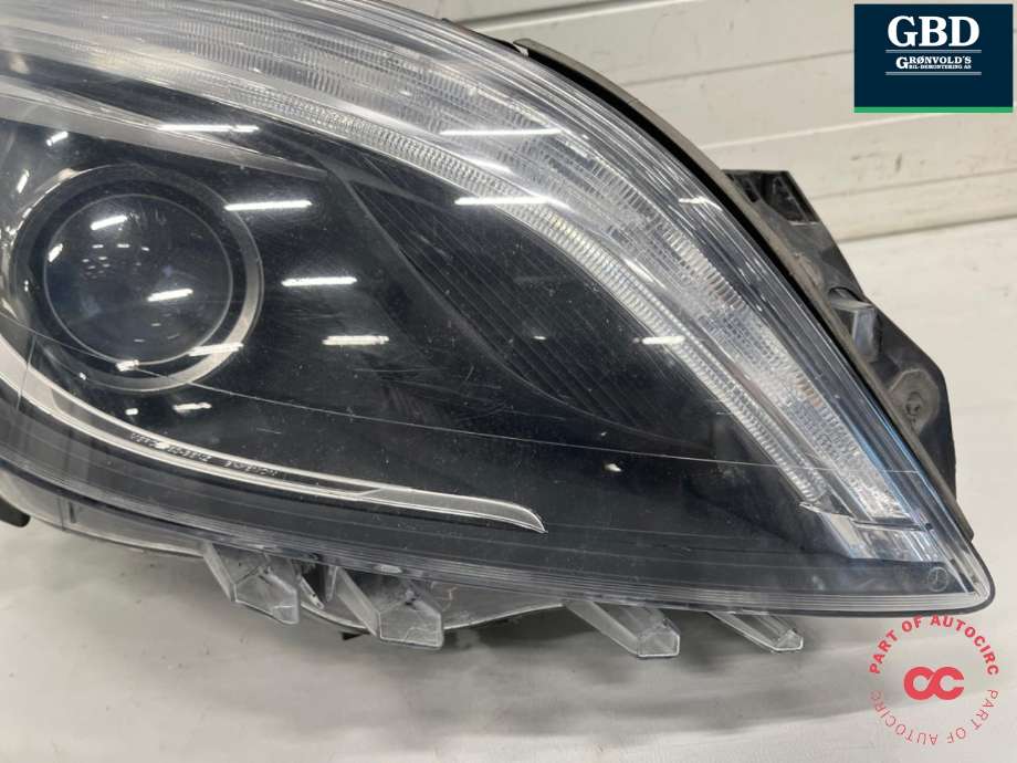 Frontlykt høyre xenon til Mercedes B-Klasse, electric drive 2014-2018 (W242) (W242) (A 246 820 02 39|A 246 820 72 61|)