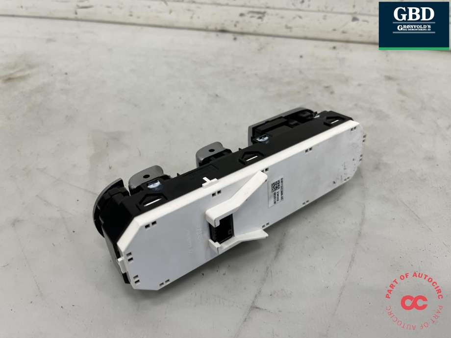 Bryter ruteheis førerdørspanel til Hyundai Ioniq 5 2021-->>  (93571GI 380LS5|)