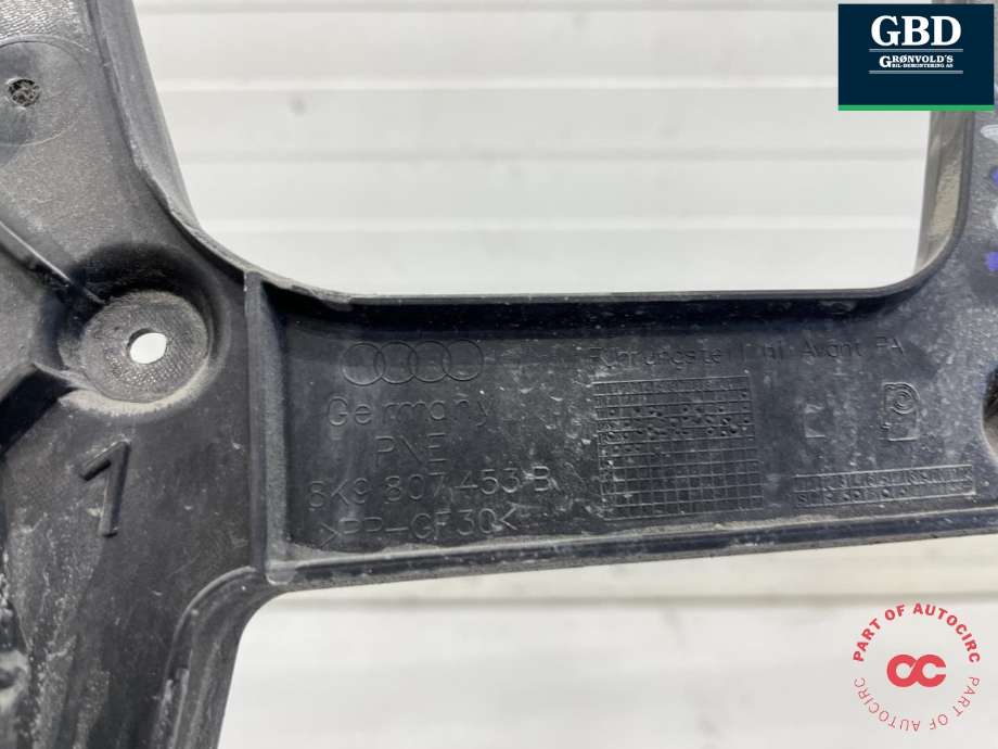 Støtfanger bak feste til Audi A4 2007-2014 (Type IV) (B8) (B8) (8K9 807 453 B|)
