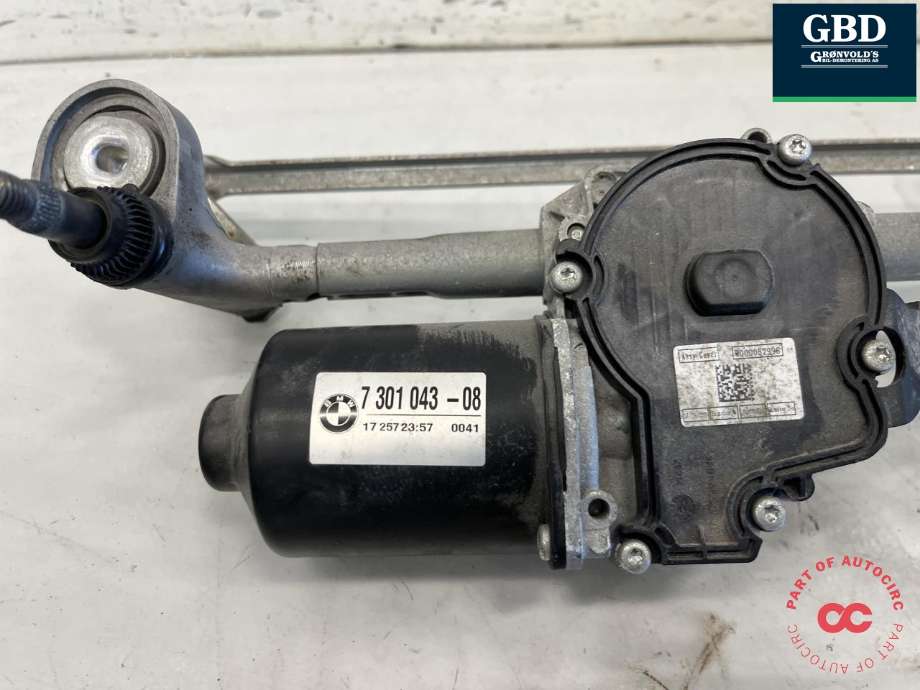 Viskermotor frontrute komplett m/overføring til BMW 2-Serie, Active/Gran Tourer 2014-->> (F45/F46) (F45/F46) (61 61 7 301 043|)