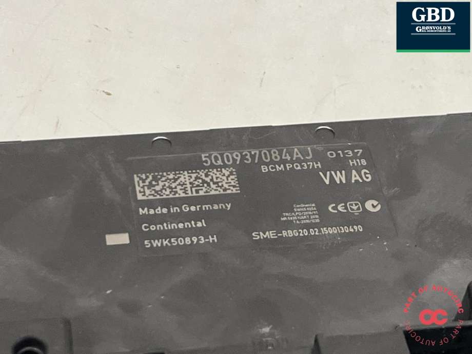 Styreenhet comfort (BCM) til Audi A3 2012-2016 (Type III, Fase 1)  (5Q0 937 084 AJ|5Q0 937 084 AJ Z00|)