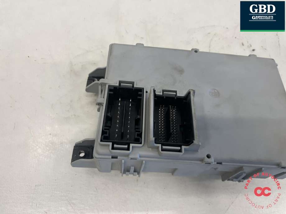 Styreenhet comfort (BCM) til Opel Combo D 2012-2018  (NO PART ID|00519383520|28385750)