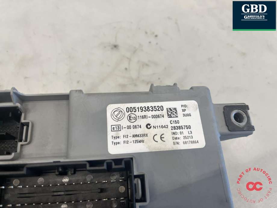 Styreenhet comfort (BCM) til Opel Combo D 2012-2018  (NO PART ID|00519383520|28385750)