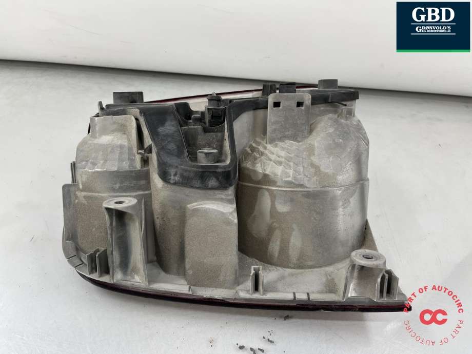 Baklykt venstre til VW Touran 2007-2010 (Type I, Fase 2) (1T0 945 095 N|)