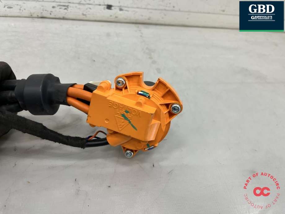 Batterilader inntak/luke til Tesla Model X 2016-->>  (1061353-00-F|1061353-00-G|)