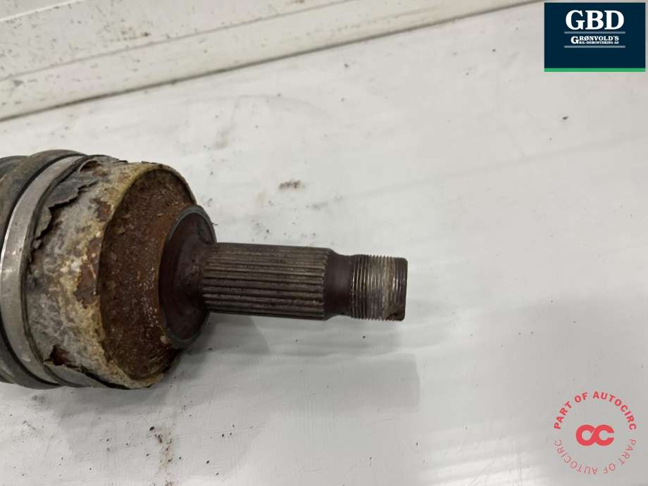 Drivaksel venstre bak, diesel/automat til Mercedes Vito/Viano 2010-2014 (Fase 2) (W639) (W639) (A 639 350 17 10|)