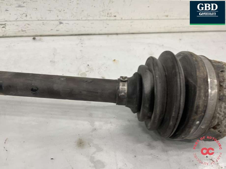 Drivaksel venstre bak, diesel/automat til Mercedes Vito/Viano 2010-2014 (Fase 2) (W639) (W639) (A 639 350 17 10|)