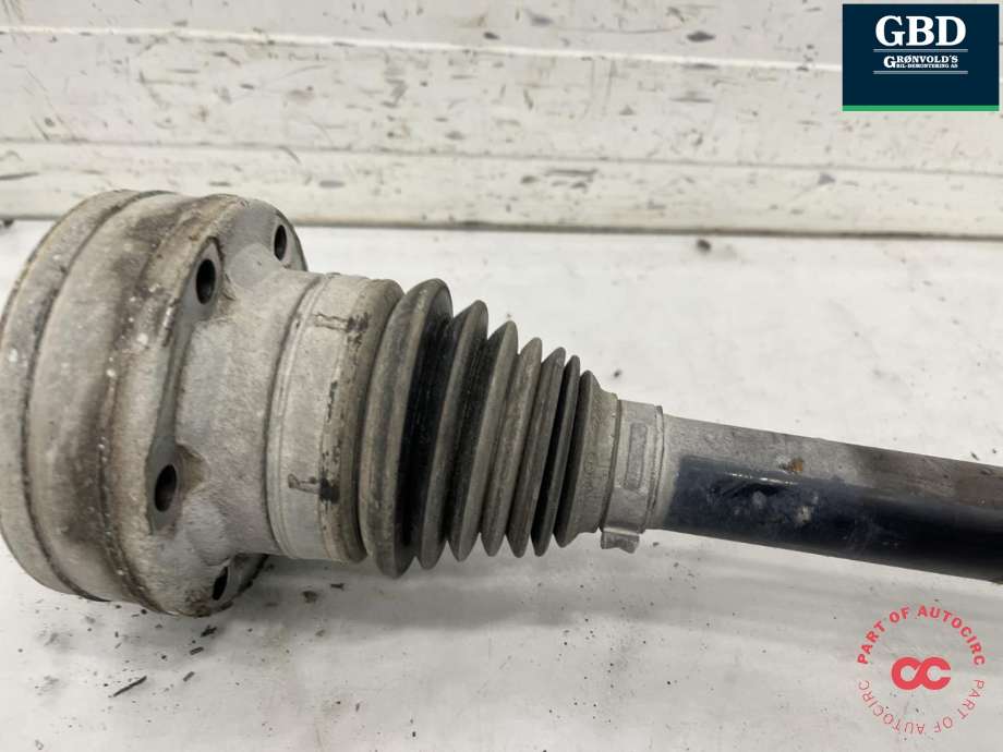 Drivaksel venstre bak, diesel/automat til Mercedes Vito/Viano 2010-2014 (Fase 2) (W639) (W639) (A 639 350 17 10|)