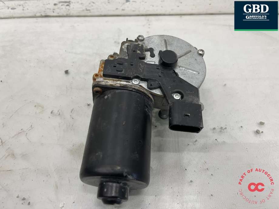 Viskermotor frontrute til Mercedes Vito/Viano 2010-2014 (Fase 2) (W639) (W639) (A 639 820 01 40|)