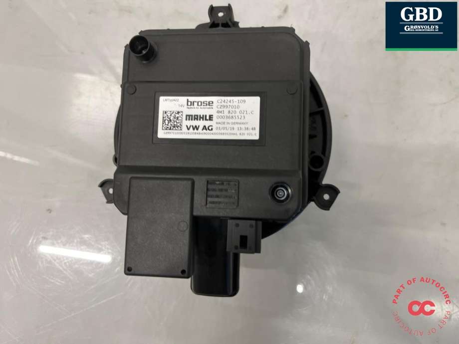Varmeapparat motor til Audi Q5 2017-->> (Type II)  (4M1 820 021 C|4M1 820 021|)