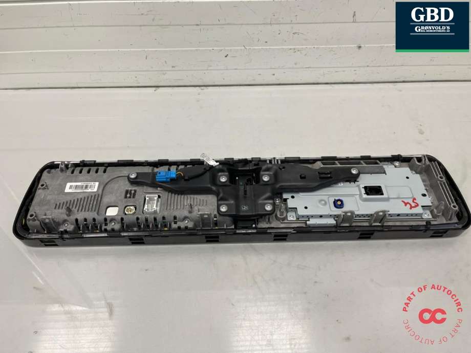 Instrumentpanel til Mercedes S-Klasse 2013-2020 (W222) (W222) (A 222 900 84 10|A 222 900 57 12|)