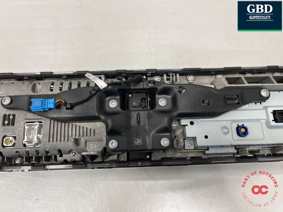 Instrumentpanel til Mercedes S-Klasse 2013-2020 (W222) (W222) (A 222 900 84 10|A 222 900 57 12|)