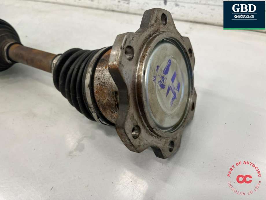 Drivaksel venstre foran, bensin/automat til Cadillac Escalade 2002-2006 (GMT 800) (GMT 800) (26069244|)