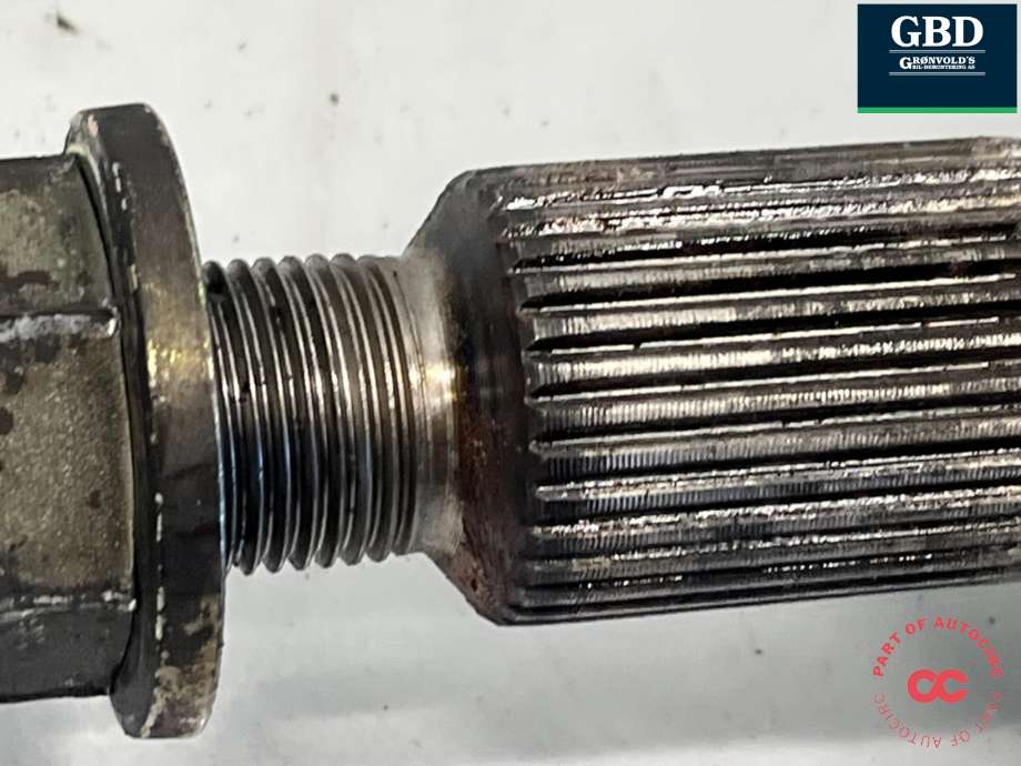 Drivaksel venstre foran, bensin/automat til Cadillac Escalade 2002-2006 (GMT 800) (GMT 800) (26069244|)