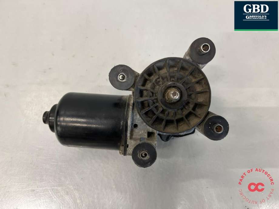 Viskermotor frontrute til Toyota Hiace 2007-2012 (Fase 3)  (8511026140|85110-26140|)